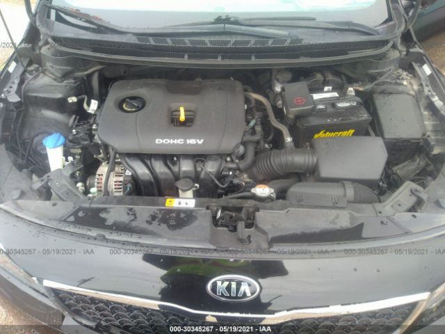 Photo 9 VIN: 3KPFL4A7XHE028475 - KIA FORTE 