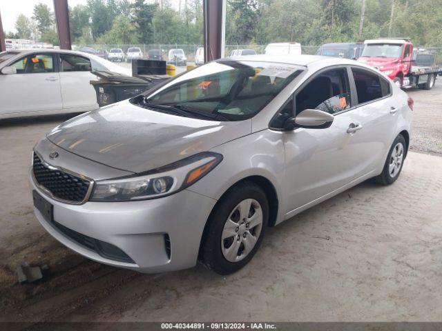 Photo 1 VIN: 3KPFL4A7XHE035345 - KIA FORTE 