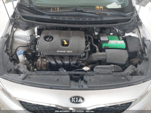 Photo 9 VIN: 3KPFL4A7XHE035345 - KIA FORTE 