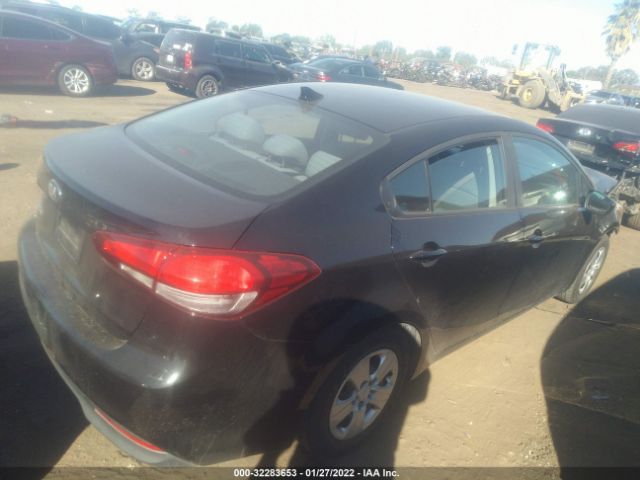 Photo 3 VIN: 3KPFL4A7XHE040044 - KIA FORTE 