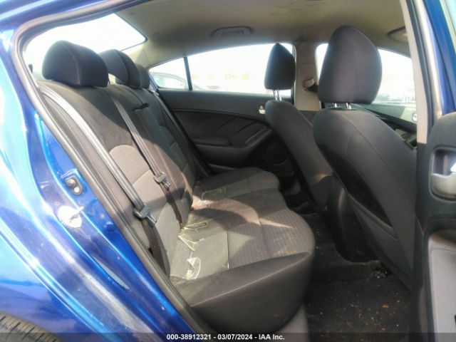 Photo 7 VIN: 3KPFL4A7XHE043011 - KIA FORTE 