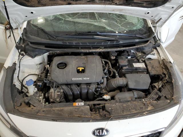 Photo 10 VIN: 3KPFL4A7XHE052758 - KIA FORTE LX 