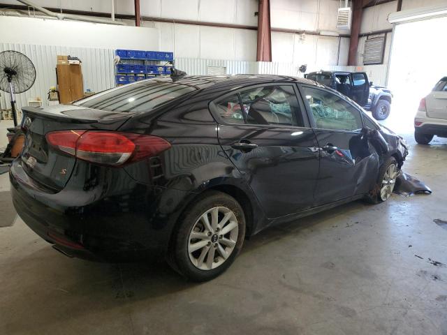 Photo 2 VIN: 3KPFL4A7XHE064196 - KIA FORTE LX 