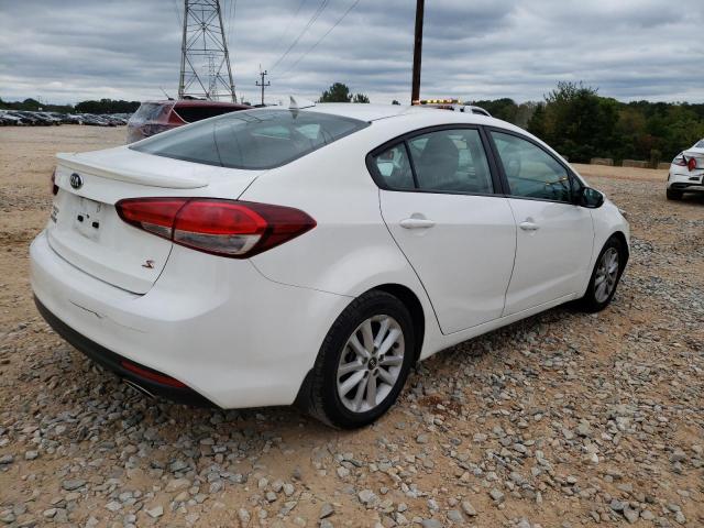 Photo 2 VIN: 3KPFL4A7XHE068779 - KIA FORTE LX 