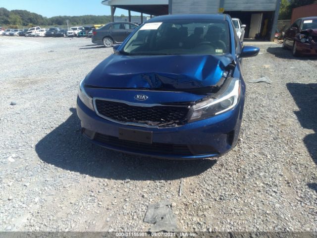 Photo 5 VIN: 3KPFL4A7XHE070581 - KIA FORTE 