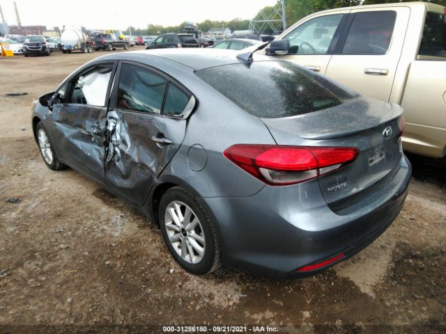 Photo 2 VIN: 3KPFL4A7XHE082357 - KIA FORTE 