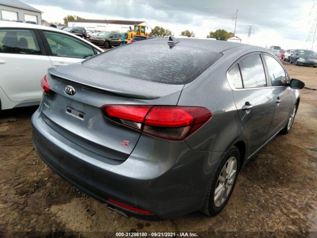 Photo 3 VIN: 3KPFL4A7XHE082357 - KIA FORTE 