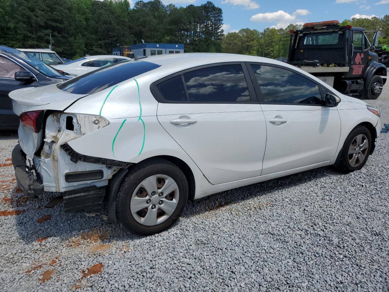 Photo 2 VIN: 3KPFL4A7XHE114644 - KIA FORTE 