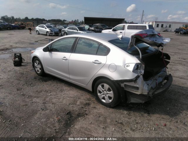 Photo 2 VIN: 3KPFL4A7XHE135686 - KIA FORTE 