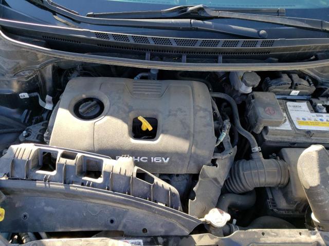 Photo 6 VIN: 3KPFL4A7XHE144906 - KIA FORTE LX 