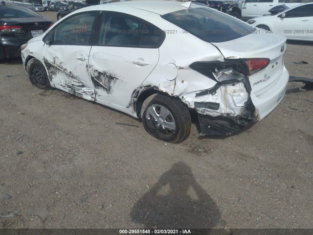 Photo 5 VIN: 3KPFL4A7XHE152228 - KIA FORTE 