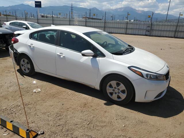 Photo 3 VIN: 3KPFL4A7XJE164241 - KIA FORTE LX 