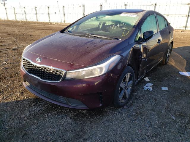 Photo 1 VIN: 3KPFL4A7XJE173375 - KIA FORTE LX 