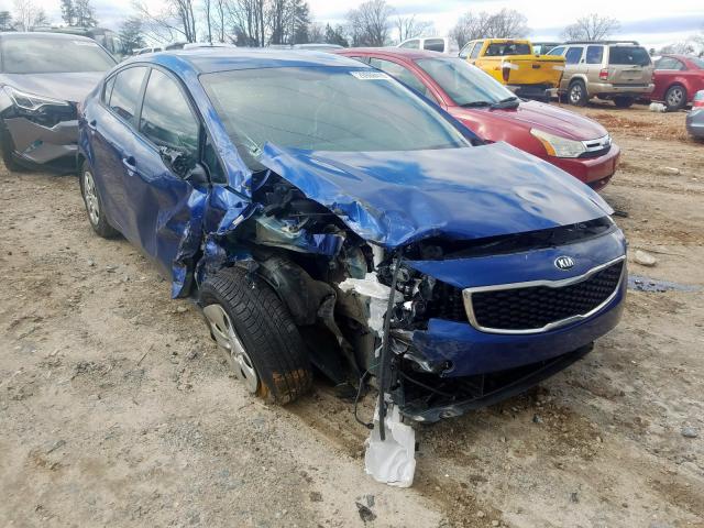 Photo 0 VIN: 3KPFL4A7XJE178785 - KIA FORTE LX 