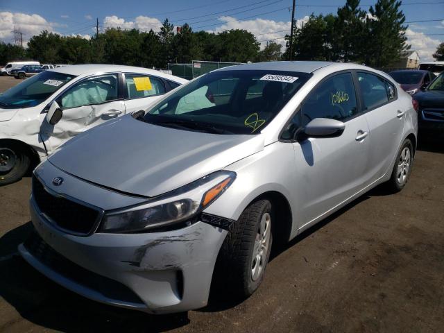 Photo 1 VIN: 3KPFL4A7XJE179046 - KIA FORTE LX 