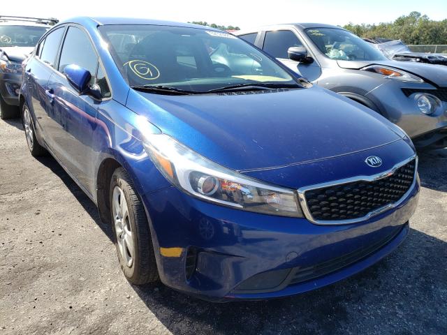 Photo 0 VIN: 3KPFL4A7XJE182805 - KIA FORTE LX 