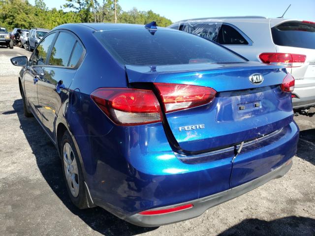 Photo 2 VIN: 3KPFL4A7XJE182805 - KIA FORTE LX 