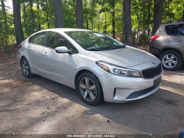 Photo 0 VIN: 3KPFL4A7XJE202745 - KIA FORTE 