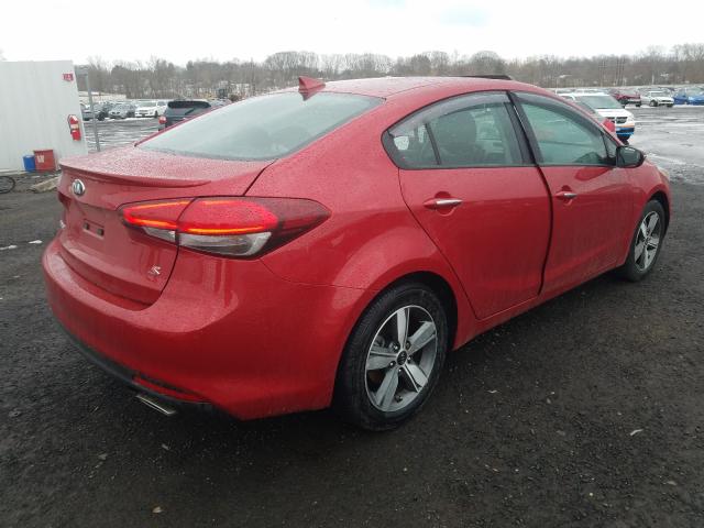 Photo 3 VIN: 3KPFL4A7XJE214149 - KIA FORTE LX 