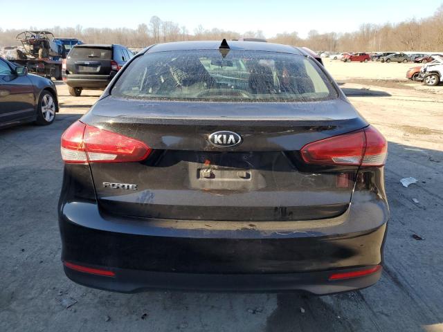 Photo 5 VIN: 3KPFL4A7XJE217763 - KIA FORTE 