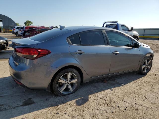 Photo 2 VIN: 3KPFL4A7XJE224924 - KIA FORTE 