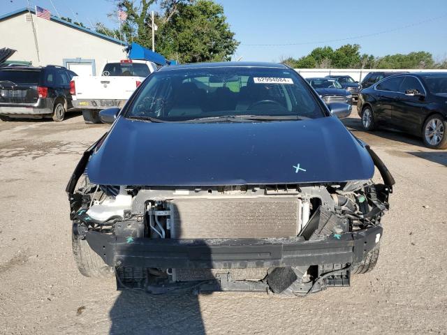 Photo 4 VIN: 3KPFL4A7XJE224924 - KIA FORTE 