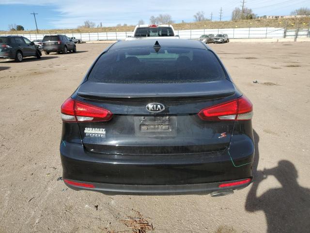 Photo 5 VIN: 3KPFL4A7XJE226396 - KIA FORTE LX 