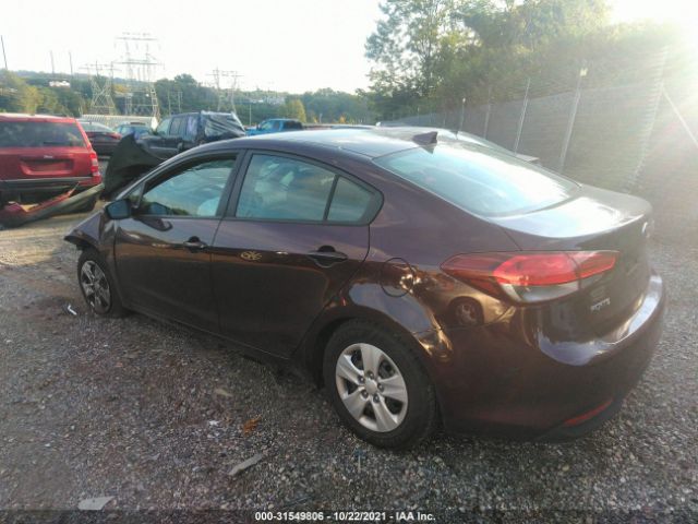 Photo 2 VIN: 3KPFL4A7XJE232019 - KIA FORTE 