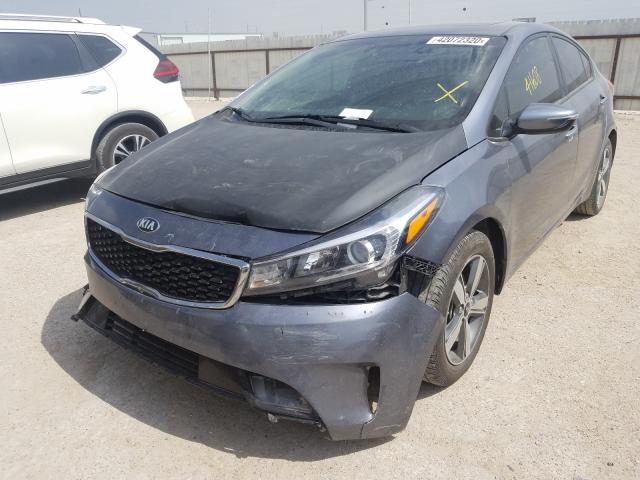 Photo 1 VIN: 3KPFL4A7XJE241626 - KIA FORTE LX 