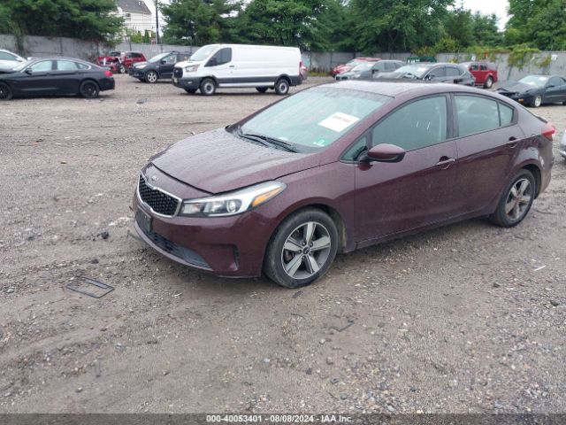 Photo 1 VIN: 3KPFL4A7XJE247796 - KIA FORTE 