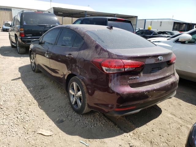 Photo 2 VIN: 3KPFL4A7XJE251430 - KIA FORTE 