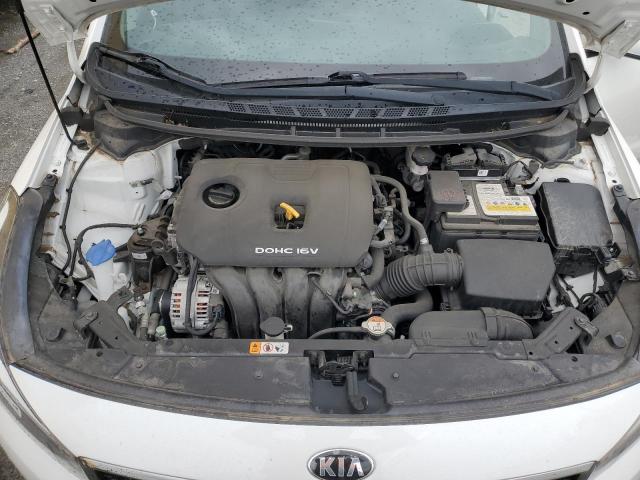 Photo 10 VIN: 3KPFL4A7XJE253291 - KIA FORTE 