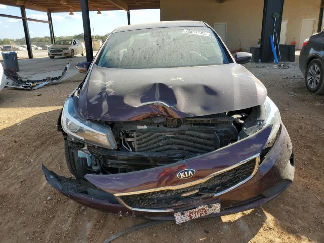 Photo 4 VIN: 3KPFL4A7XJE258927 - KIA FORTE 