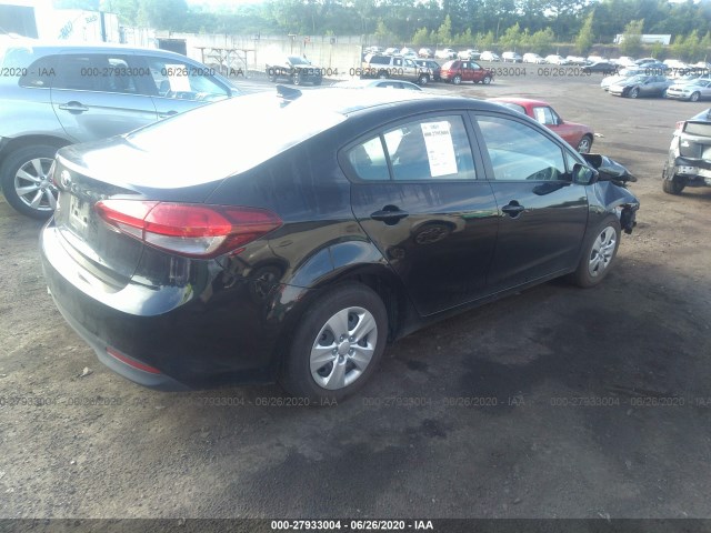 Photo 3 VIN: 3KPFL4A7XJE263710 - KIA FORTE 