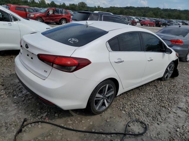 Photo 2 VIN: 3KPFL4A82HE088811 - KIA FORTE EX 