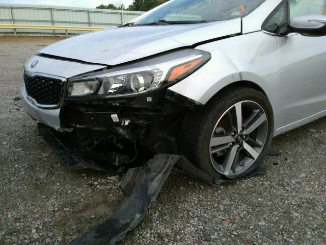 Photo 8 VIN: 3KPFL4A83HE036930 - KIA FORTE EX 