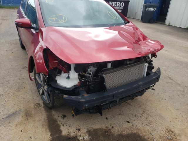 Photo 8 VIN: 3KPFL4A83JE208900 - KIA FORTE EX 