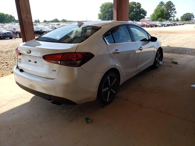 Photo 3 VIN: 3KPFL4A83JE257207 - KIA FORTE EX 