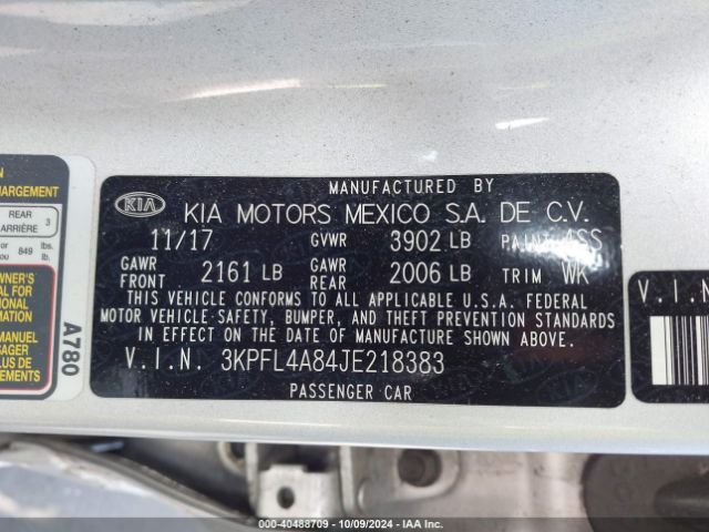 Photo 8 VIN: 3KPFL4A84JE218383 - KIA FORTE 