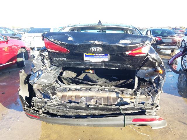 Photo 8 VIN: 3KPFL4A86HE093395 - KIA FORTE EX 