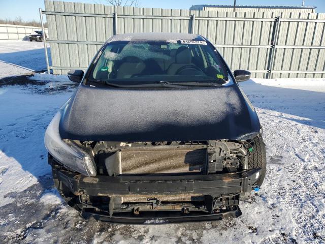 Photo 4 VIN: 3KPFL4A87JE187792 - KIA FORTE EX 