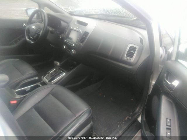 Photo 4 VIN: 3KPFL4A88JE182214 - KIA FORTE 