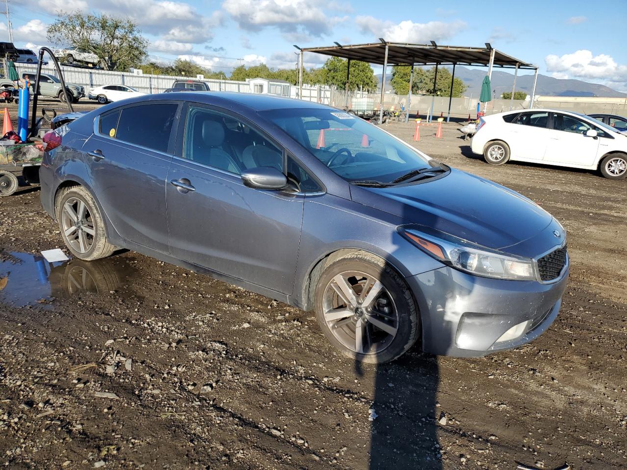 Photo 3 VIN: 3KPFL4A89JE178222 - KIA FORTE 