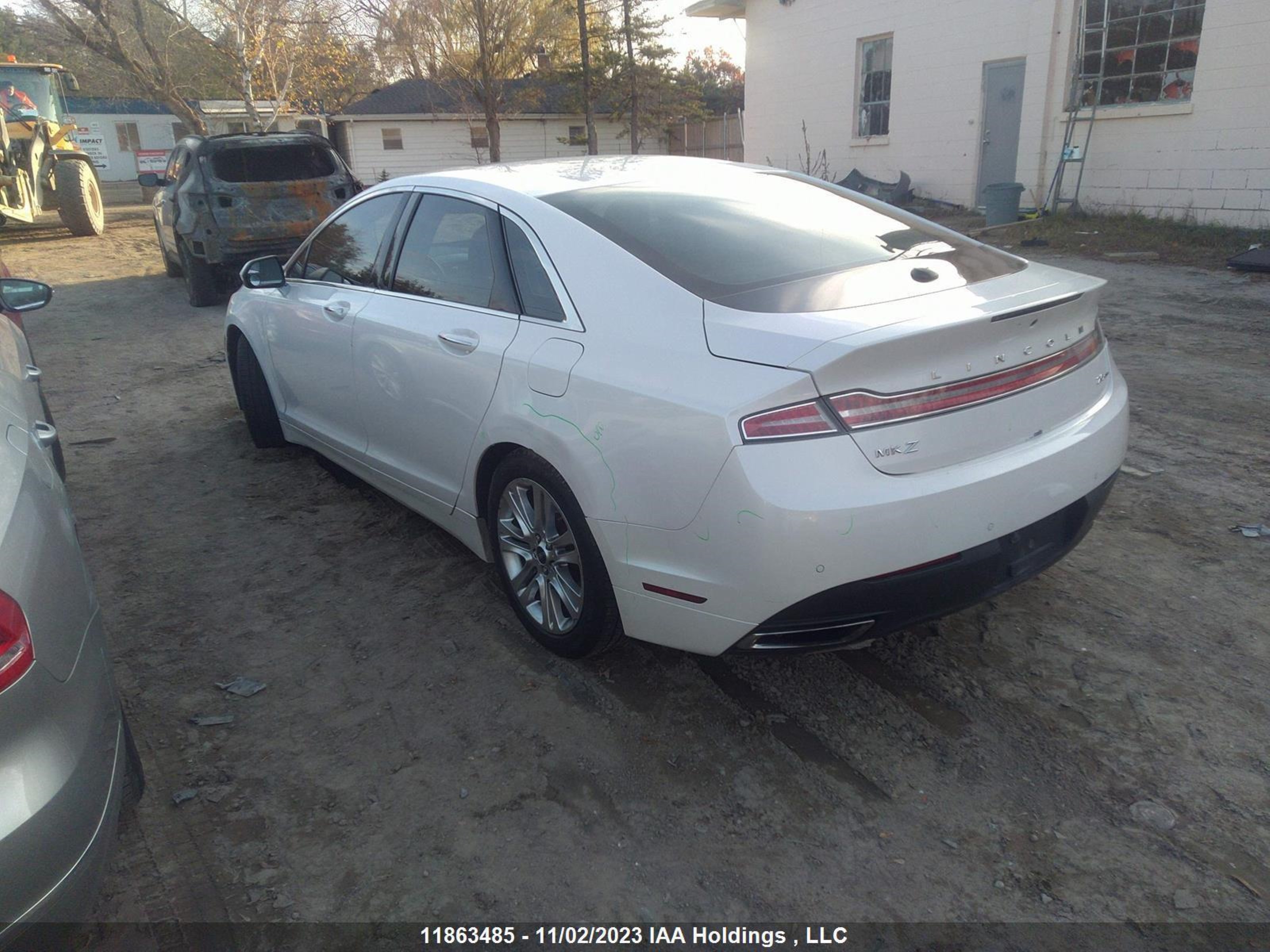 Photo 2 VIN: 3LN6L2G90DR806827 - LINCOLN MKZ 