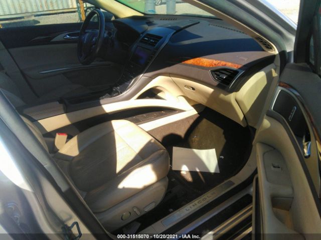 Photo 4 VIN: 3LN6L2G90DR825233 - LINCOLN MKZ 