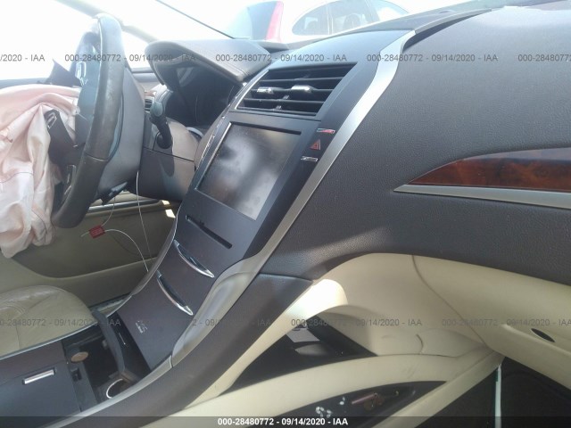 Photo 4 VIN: 3LN6L2G90ER824603 - LINCOLN MKZ 