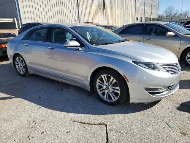 Photo 3 VIN: 3LN6L2G90FR618537 - LINCOLN MKZ 