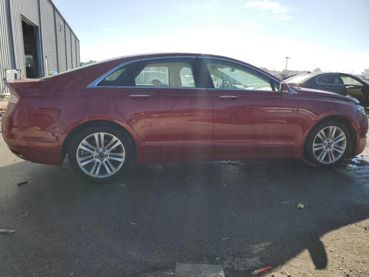 Photo 2 VIN: 3LN6L2G90FR628422 - LINCOLN MKZ 