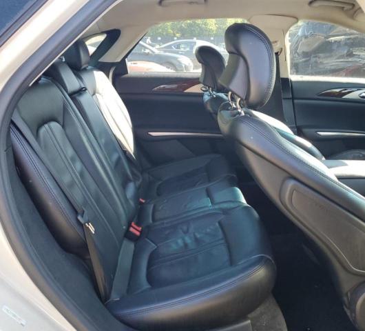 Photo 9 VIN: 3LN6L2G90GR601481 - LINCOLN MKZ 