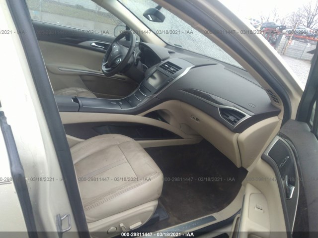 Photo 4 VIN: 3LN6L2G91ER804232 - LINCOLN MKZ 